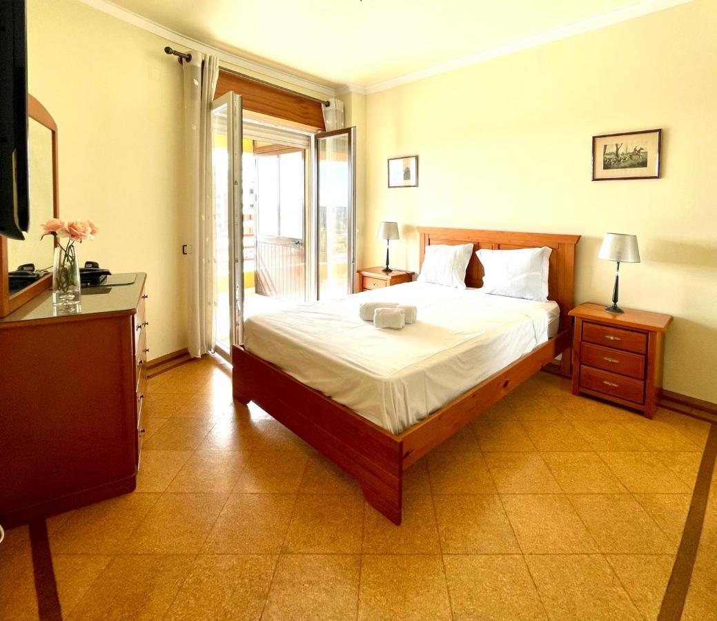 Cosy Sea View Apartment Costa da Caparica Bagian luar foto