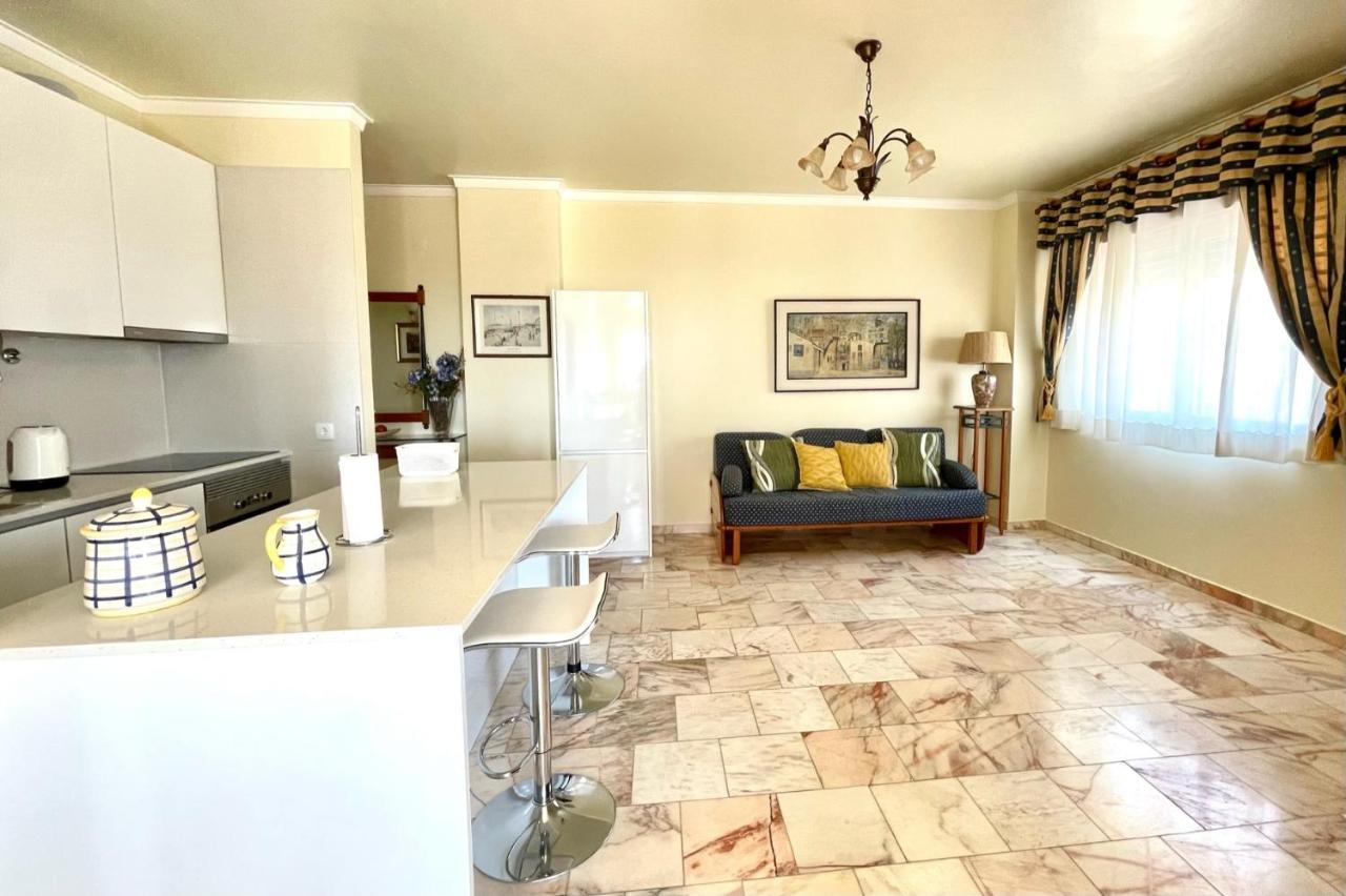Cosy Sea View Apartment Costa da Caparica Bagian luar foto